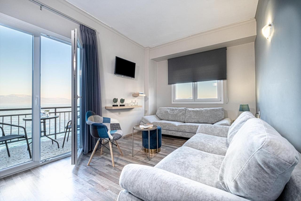 Riviera Hotel Ксилокастрон Екстер'єр фото